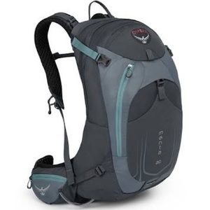 Osprey Manta AG 20 L Daypack Lightly Used